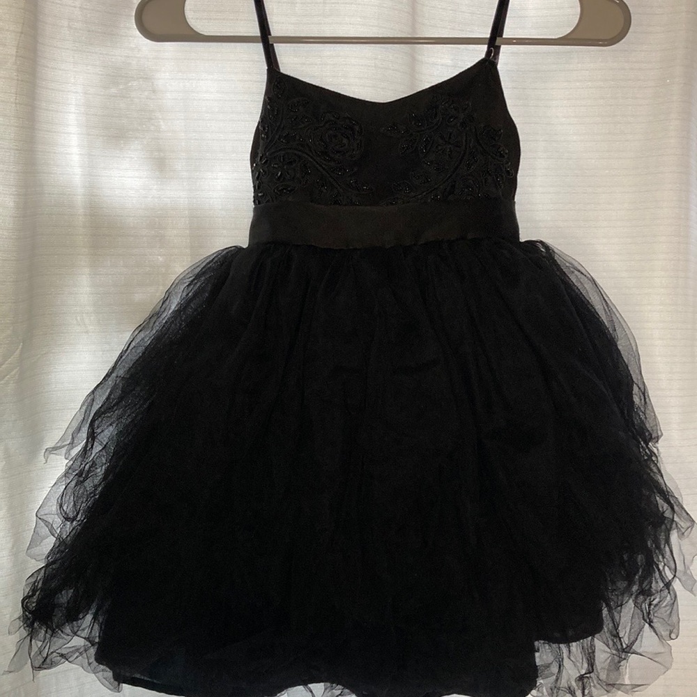 Kids size 5 dress